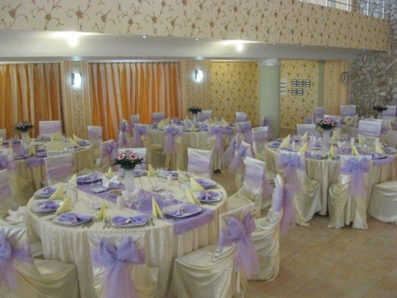 Grand Hotel Perla Ciucasului Tarlungeni Bagian luar foto